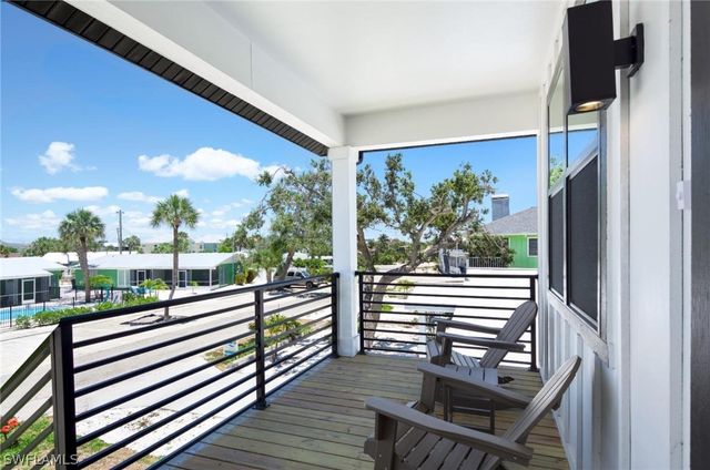 170 Washington AVE, Fort Myers Beach, FL 33931