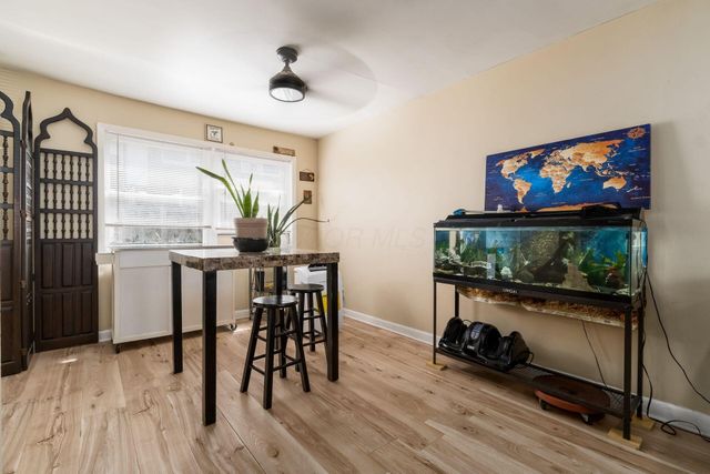 4 Oak Road, Columbus, OH 43217