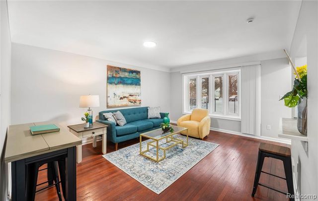 12615 Mettetal Street, Detroit, MI 48227