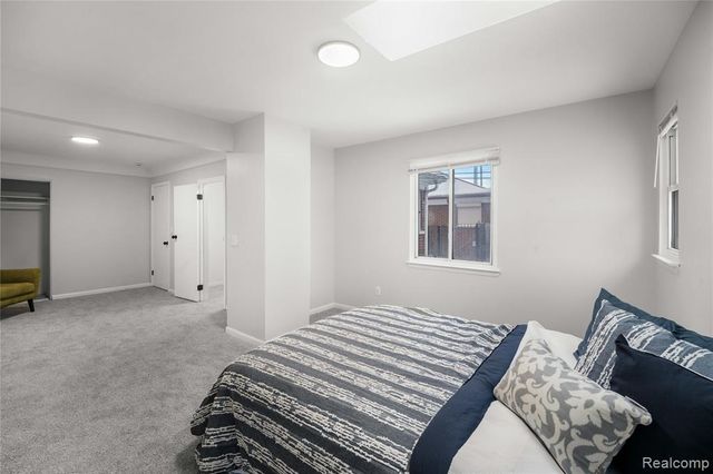 12615 Mettetal Street, Detroit, MI 48227