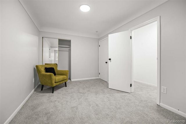 12615 Mettetal Street, Detroit, MI 48227