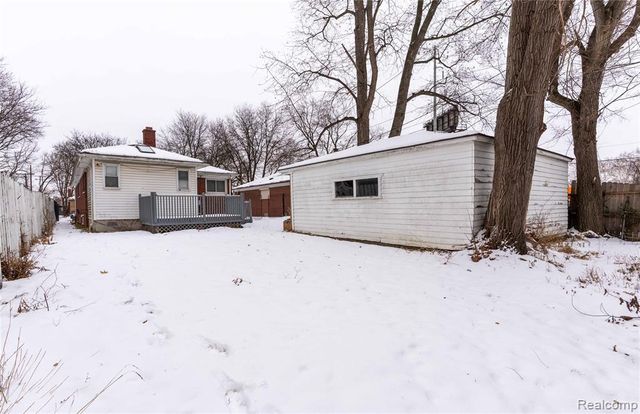 12615 Mettetal Street, Detroit, MI 48227