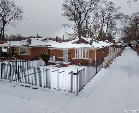 12615 Mettetal Street, Detroit, MI 48227