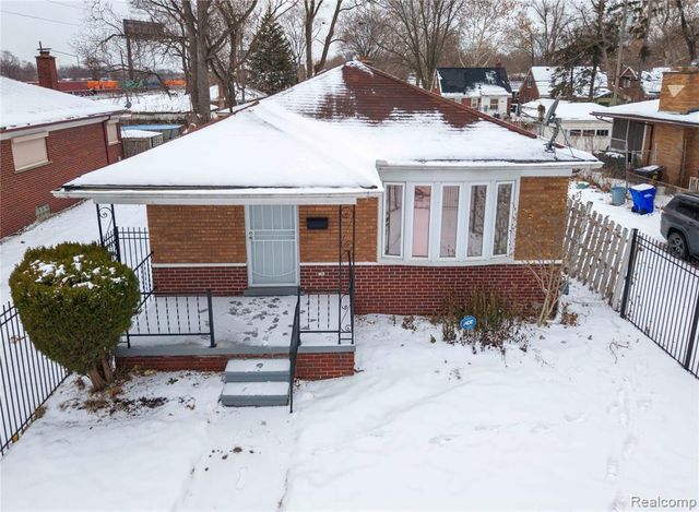 12615 Mettetal Street, Detroit, MI 48227