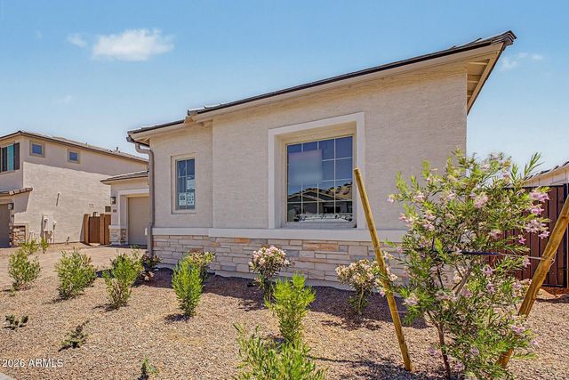 18543 W LAURIE Lane, Waddell, AZ 85355