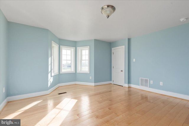 2729 MARTINSBURG PIKE, Stephenson, VA 22656