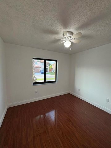 14776 SW 138th Terrace, Miami, FL 33196