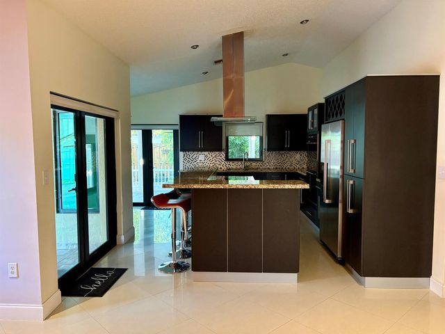 14776 SW 138th Terrace, Miami, FL 33196