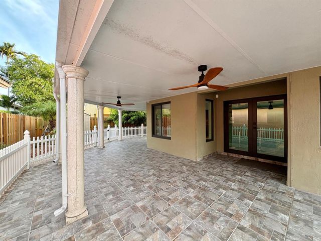 14776 SW 138th Terrace, Miami, FL 33196