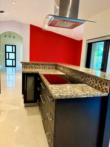 14776 SW 138th Terrace, Miami, FL 33196