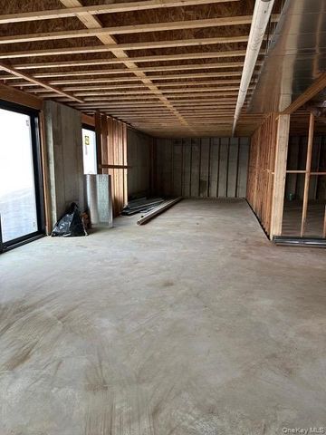 1 Guion Lane, Bedford, NY 10506