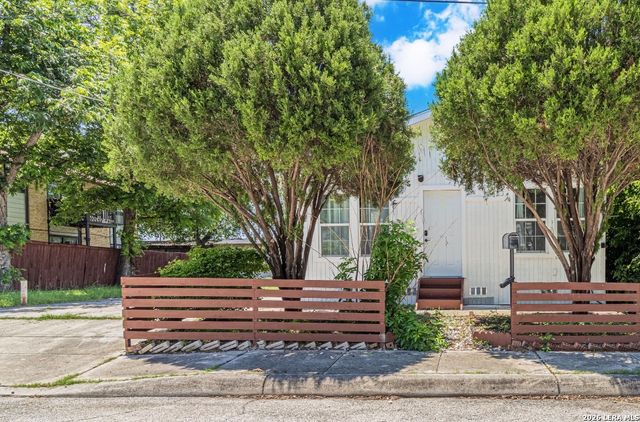 326 Victor St, San Antonio, TX 78209