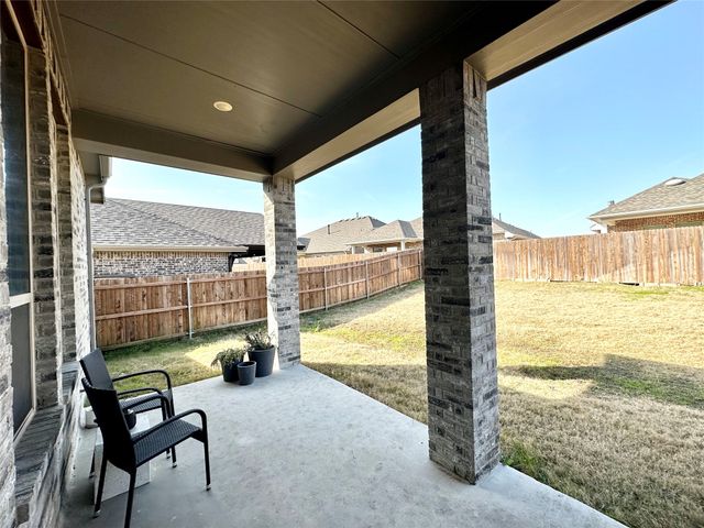 1593 Kessler Drive, Forney, TX 75126