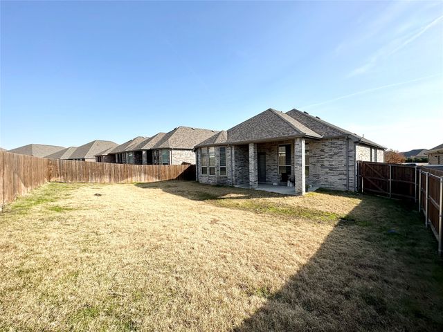 1593 Kessler Drive, Forney, TX 75126