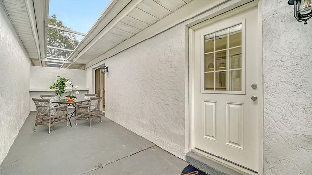 6467 CARRINGTON CIRCLE 43, Sarasota, FL 34238