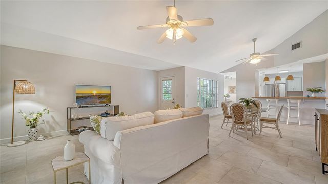 6467 CARRINGTON CIRCLE 43, Sarasota, FL 34238