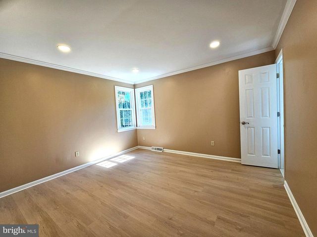 9905 FREDERICK RD, Ellicott City, MD 21042