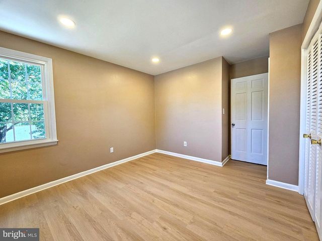 9905 FREDERICK RD, Ellicott City, MD 21042
