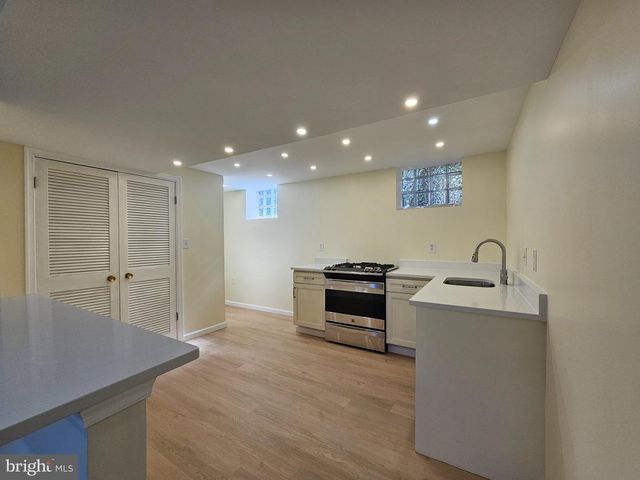9905 FREDERICK RD, Ellicott City, MD 21042