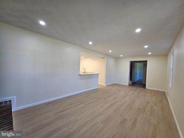 9905 FREDERICK RD, Ellicott City, MD 21042