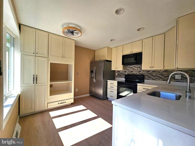 9905 FREDERICK RD, Ellicott City, MD 21042