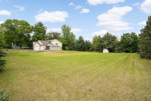 2222 Crosstown Boulevard NE, Ham Lake, MN 55304