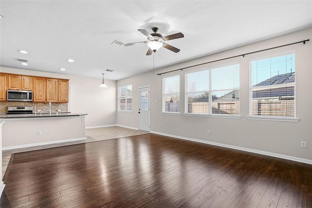 8515 Sweetstone Field Court, Cypress, TX 77433