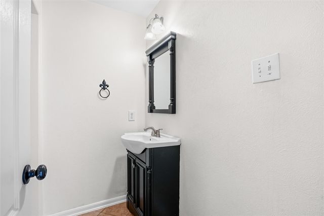 8515 Sweetstone Field Court, Cypress, TX 77433