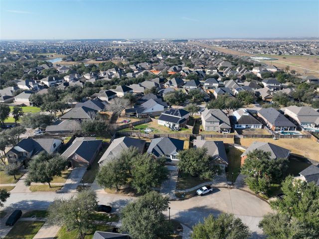 8515 Sweetstone Field Court, Cypress, TX 77433