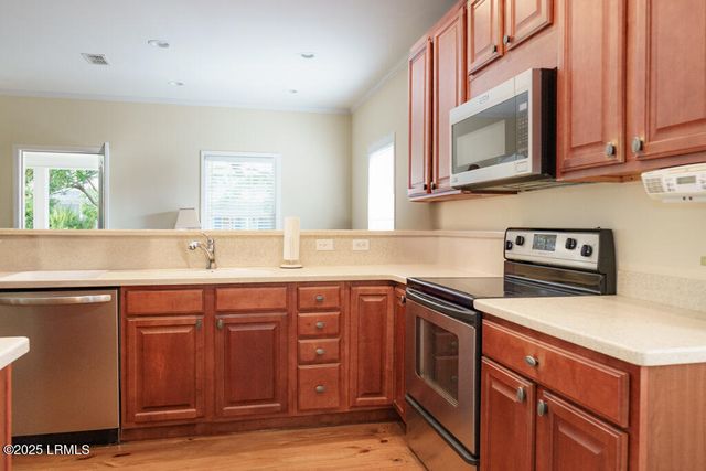 1003 9th Street, Port Royal, SC 29935