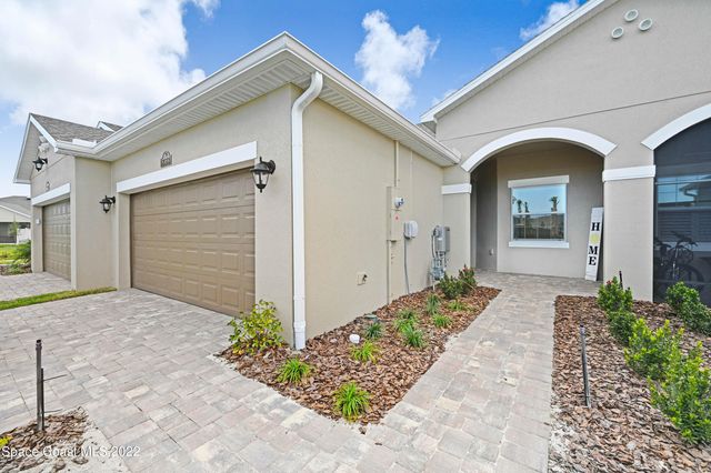8563 Loren Cove Drive, Melbourne, FL 32940