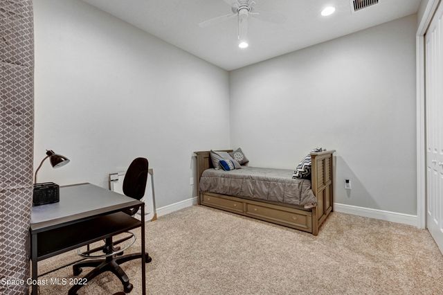 8563 Loren Cove Drive, Melbourne, FL 32940