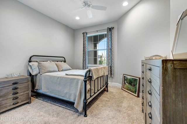 8563 Loren Cove Drive, Melbourne, FL 32940