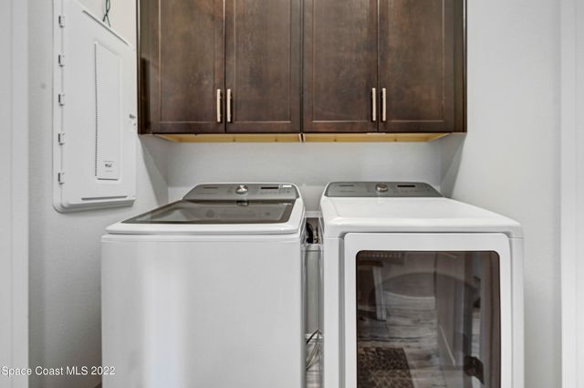 8563 Loren Cove Drive, Melbourne, FL 32940