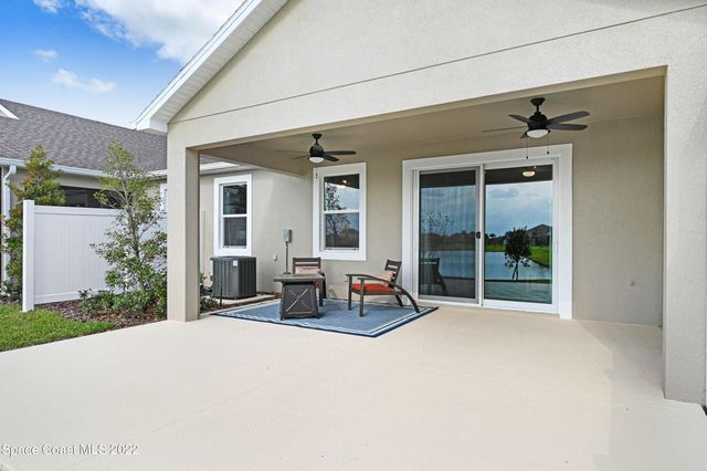 8563 Loren Cove Drive, Melbourne, FL 32940
