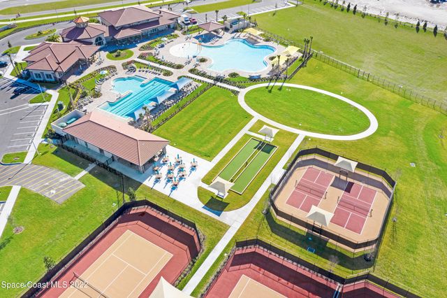 8563 Loren Cove Drive, Melbourne, FL 32940