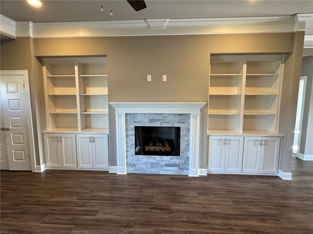 253 S Eagle Mountain Street, Prairie Grove, AR 72753