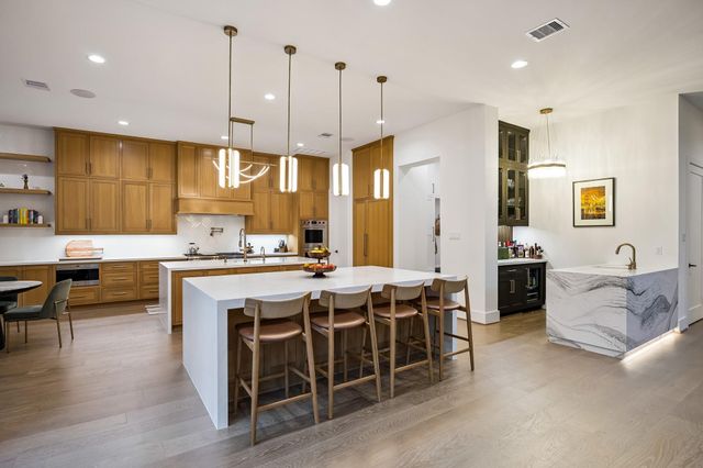 1615 Milford Street, Houston, TX 77006