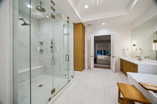 1615 Milford Street, Houston, TX 77006