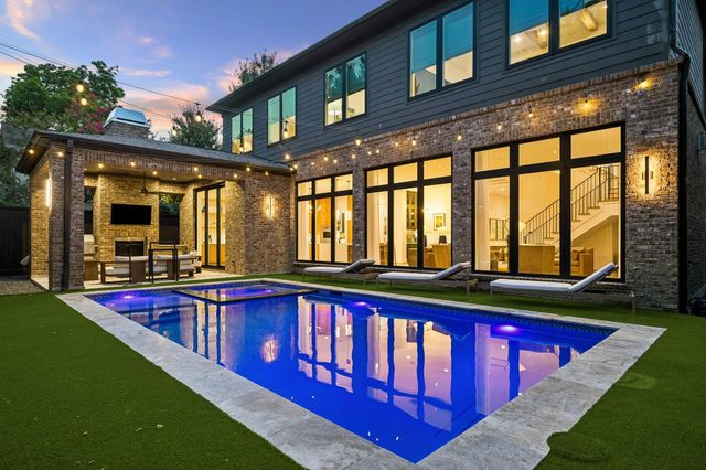 1615 Milford Street, Houston, TX 77006