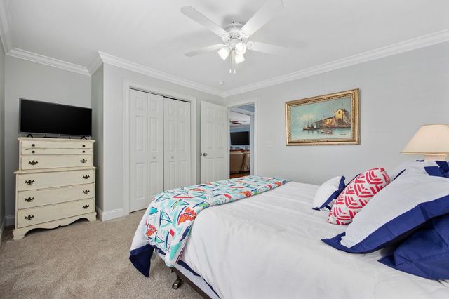 1114 S Dogwood Dr., Surfside Beach, SC 29575