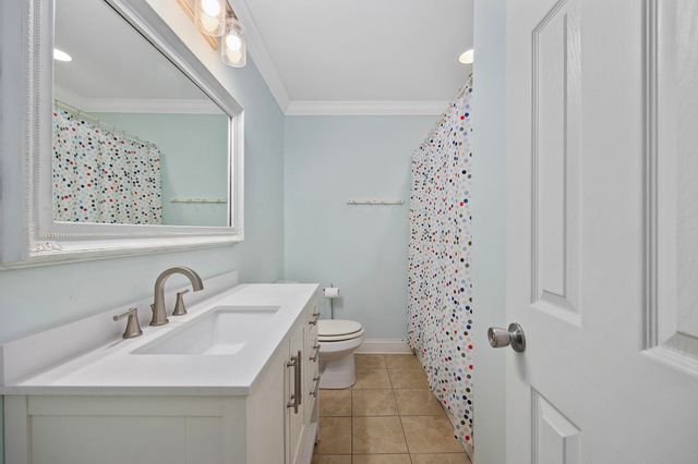 1114 S Dogwood Dr., Surfside Beach, SC 29575