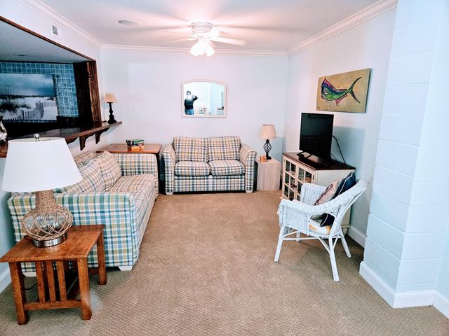 1114 S Dogwood Dr., Surfside Beach, SC 29575