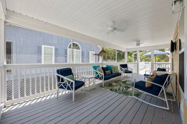 1114 S Dogwood Dr., Surfside Beach, SC 29575