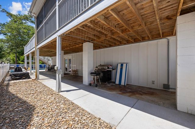 1114 S Dogwood Dr., Surfside Beach, SC 29575