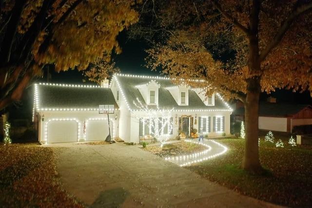 19 Fleetwood Dr, Winfield, KS 67156