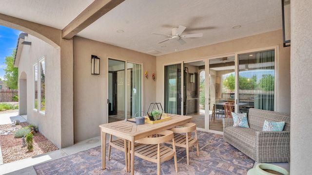 60 Camino De Claudio, Corrales, NM 87048
