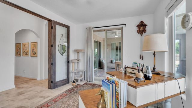 60 Camino De Claudio, Corrales, NM 87048