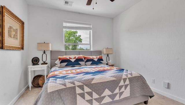 60 Camino De Claudio, Corrales, NM 87048