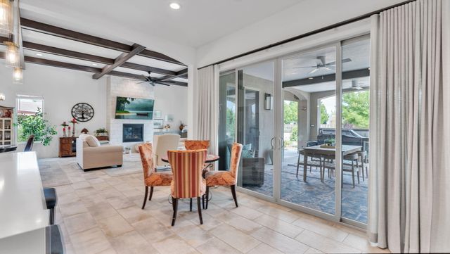 60 Camino De Claudio, Corrales, NM 87048